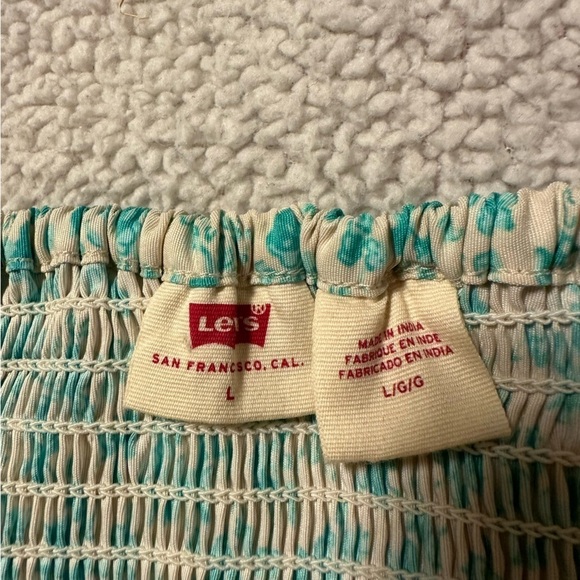 Levi's Yvie Puff 3/4 Sleeve Cropped Blouse Cream Electric Green Floral Top - Picture 10 of 12